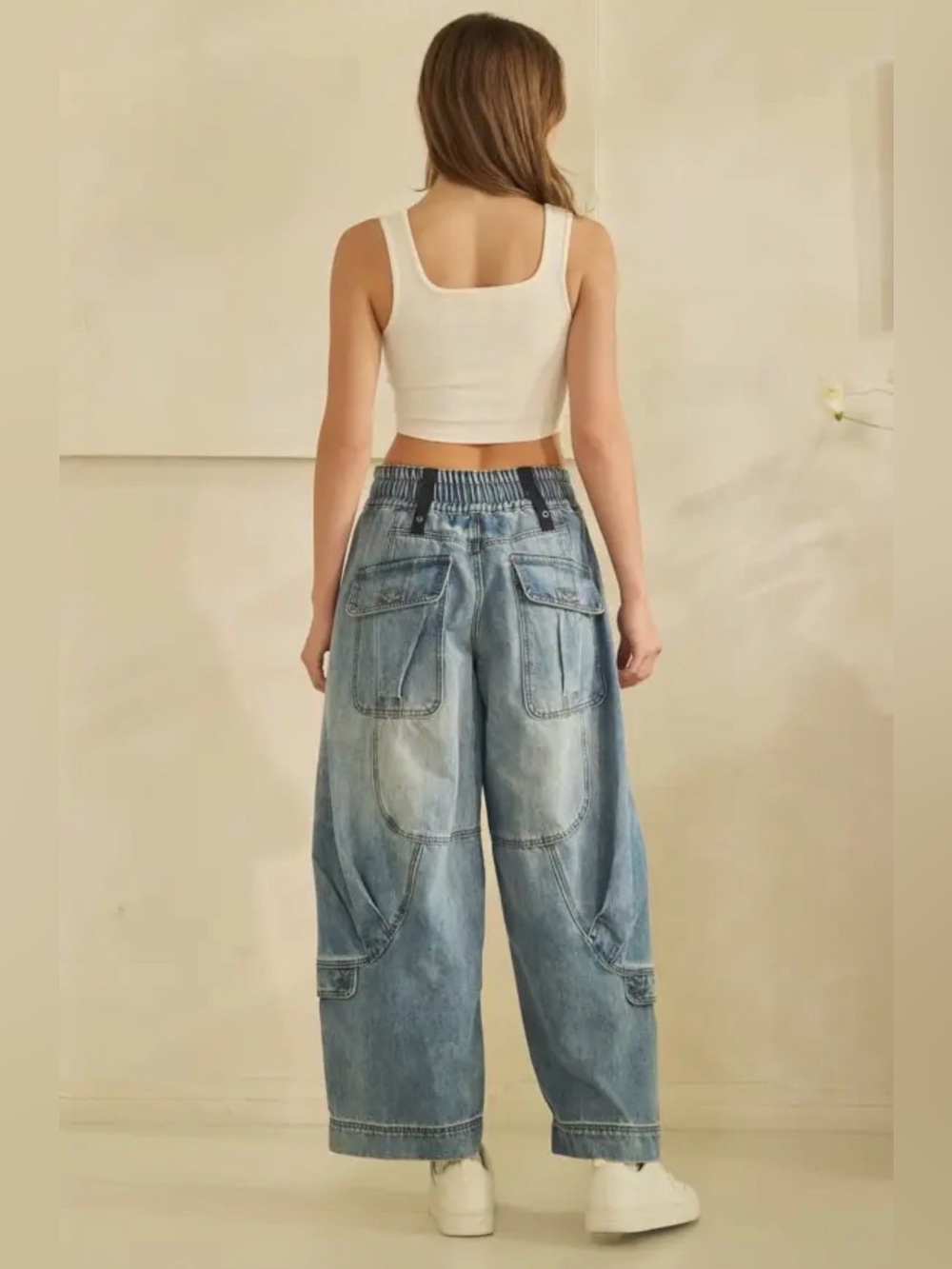 NEW Oli & Hali Detailed Barrel Denim Jeans - Picture 6 of 7